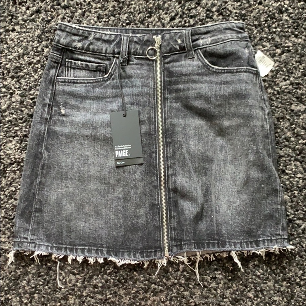 Black denim skirt with zipper